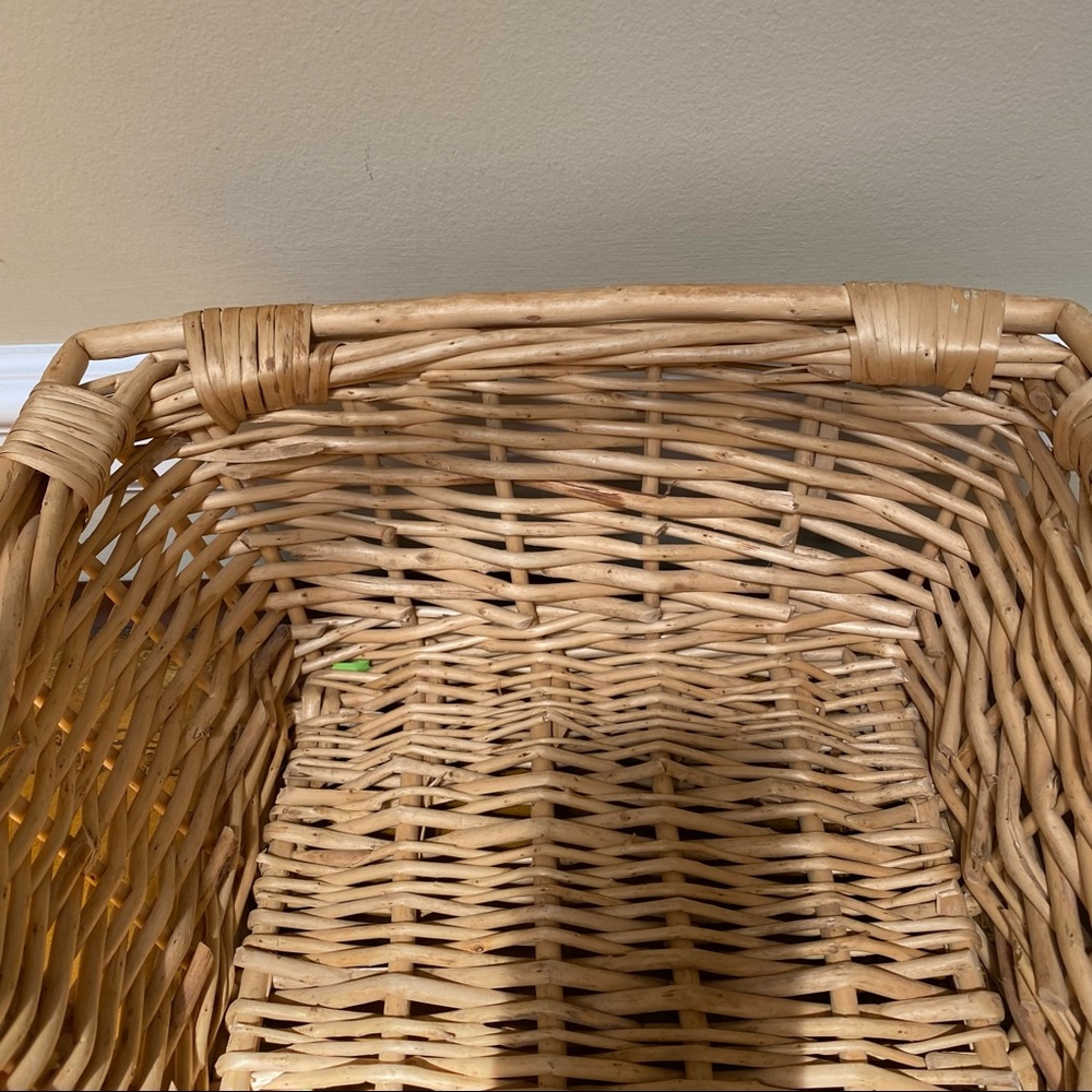 Extra Large Boho Rectangular Wicker Basket with Handle - Picture 6 of 6